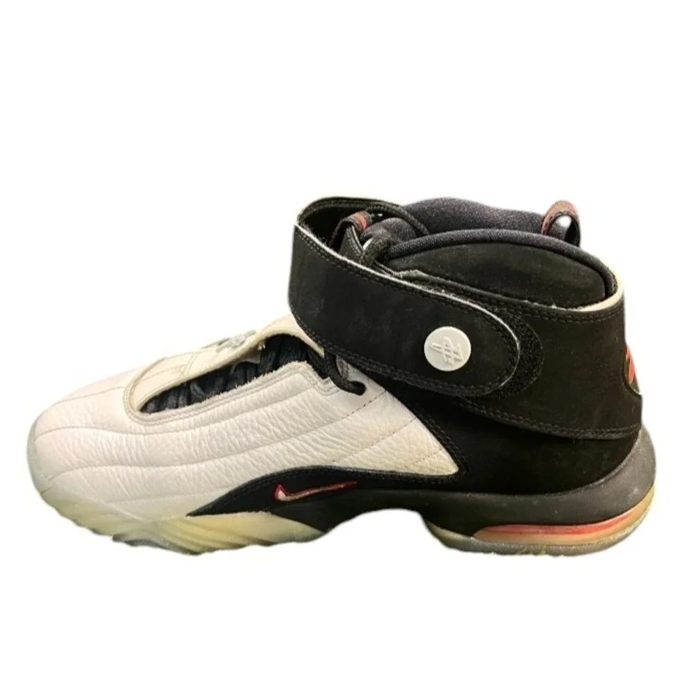 Nike Air Penny 4 Mens Size 9 Black White Athletic Shoes Sneakers 864018-101 SB11